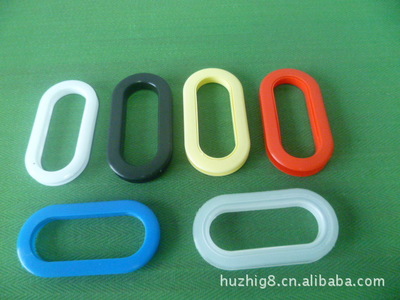 注塑加工一站式解決方案 揭秘紙箱扣、提手扣、防塵彩箱扣與彩盒提手的高效生產(chǎn)