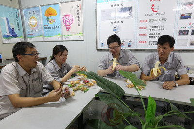 和諧與發(fā)展:東風(fēng)有限刃量具廠工會(huì)工作紀(jì)略